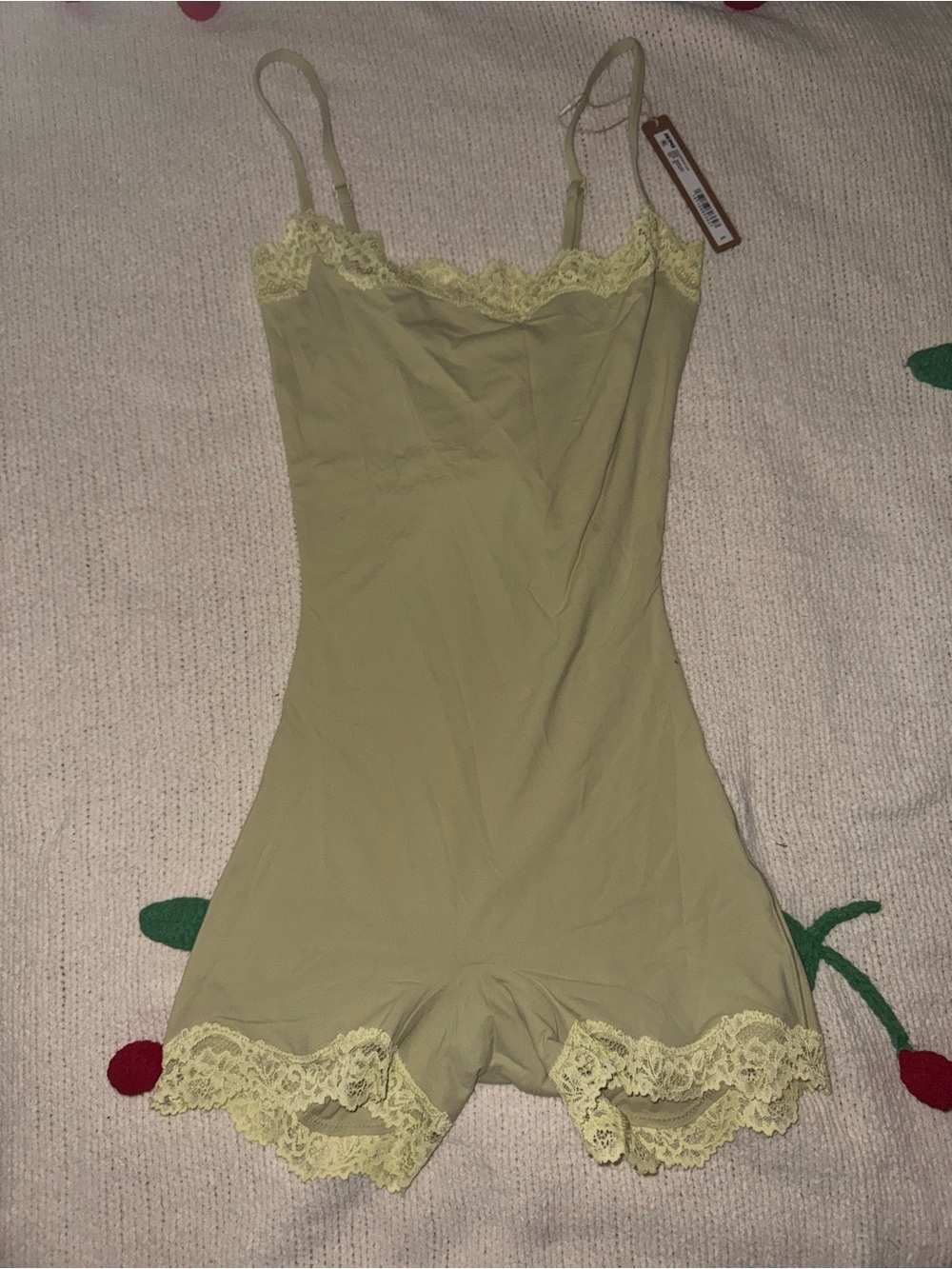 NWT SKIMS Fits Everybody Lace Onsie - Sage Multi